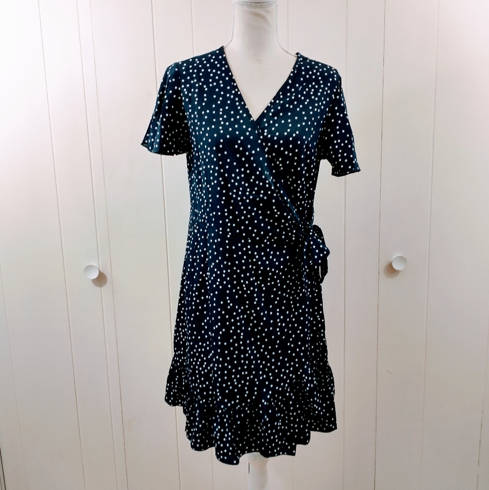 NWT wrap dress - Picture 2 of 7